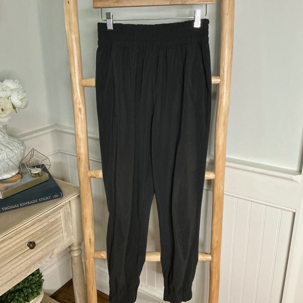 Vuori Womens Black Performance Joggers Smocked Waist Stretch Tapered Pants
